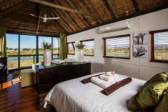 Provenance-Honeymoon-Suite-1